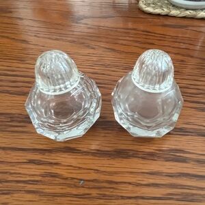 Vintage MINI Salt & Pepper Shakers round clear cut glass plastic screw top Small